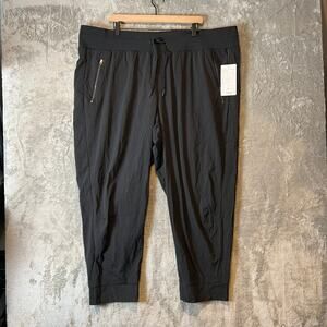 Athleta Black‎ Trekkie North Joggers Size 24